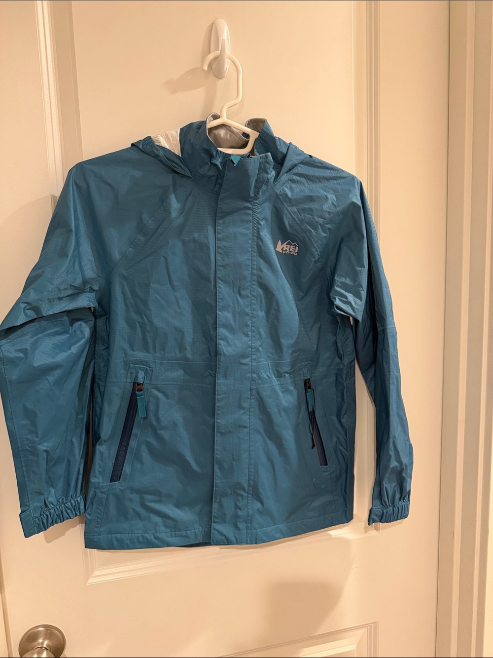 🆕 REI Kids' blue Hooded Waterproof Rain Jacket 10/12 unisex kids